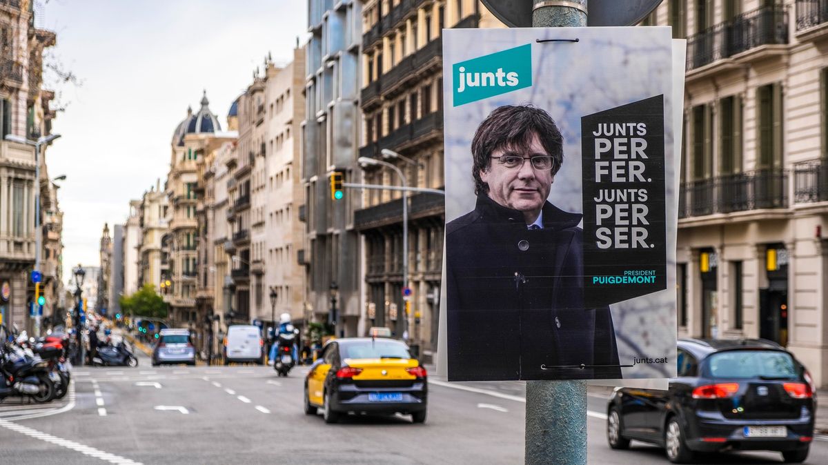 Vítězem katalánských voleb jsou socialisté, většinu ale drží separatisté